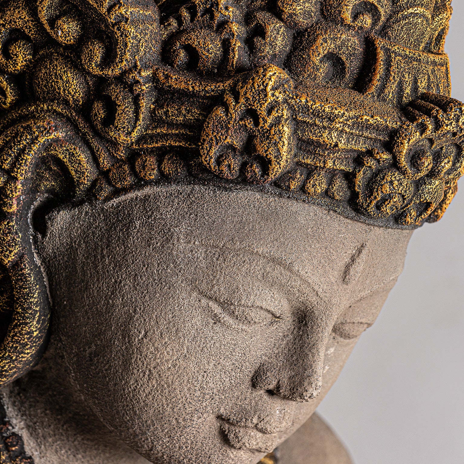 BALINESA BUST